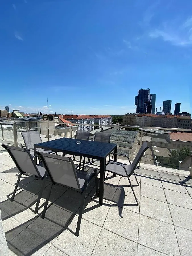 Apartment Bright Duplex Danube Canal Vienna